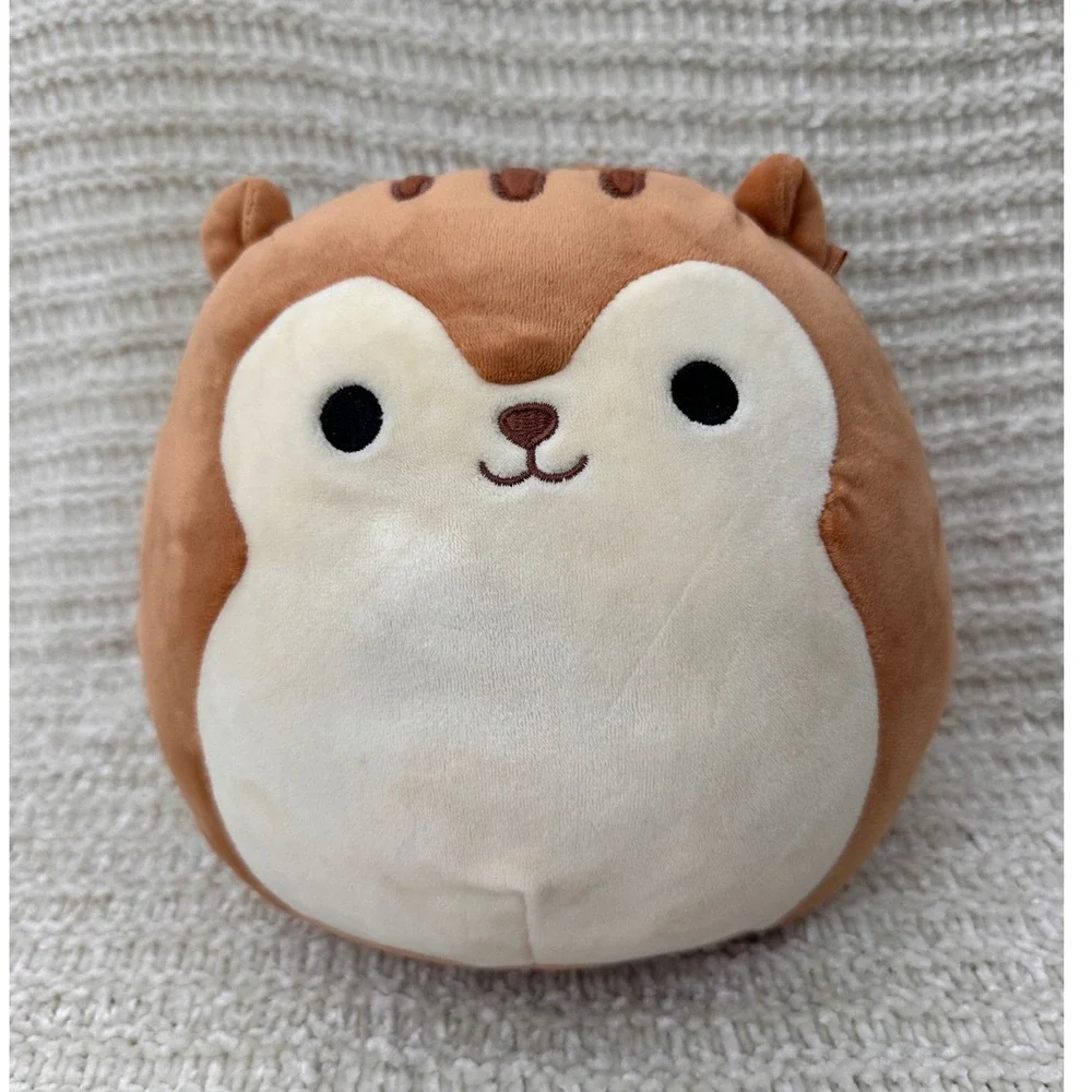 Squishmallows sawyer squirrel
